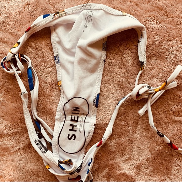 Shein swim butterfly string bikini with matching shorts - Picture 4 of 7